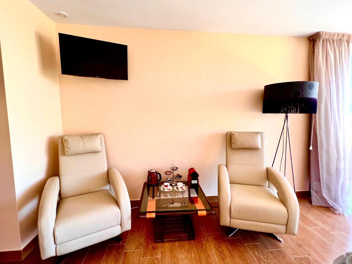 Montgo Premium Boutique Apartments Javea מראה חיצוני תמונה